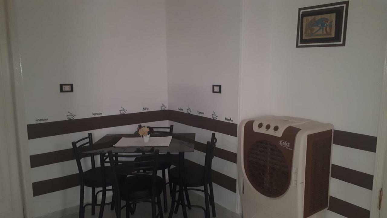 Appartement Angel Eyes House à Louxor Extérieur photo