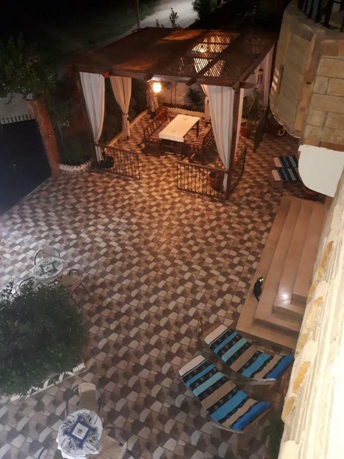 Appartement Angel Eyes House à Louxor Extérieur photo